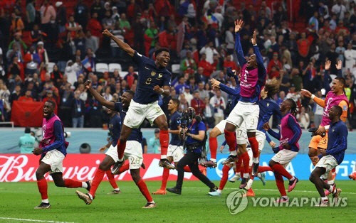 결승 진출 확정하고 기뻐하는 프랑스 [로이터=연합뉴스]